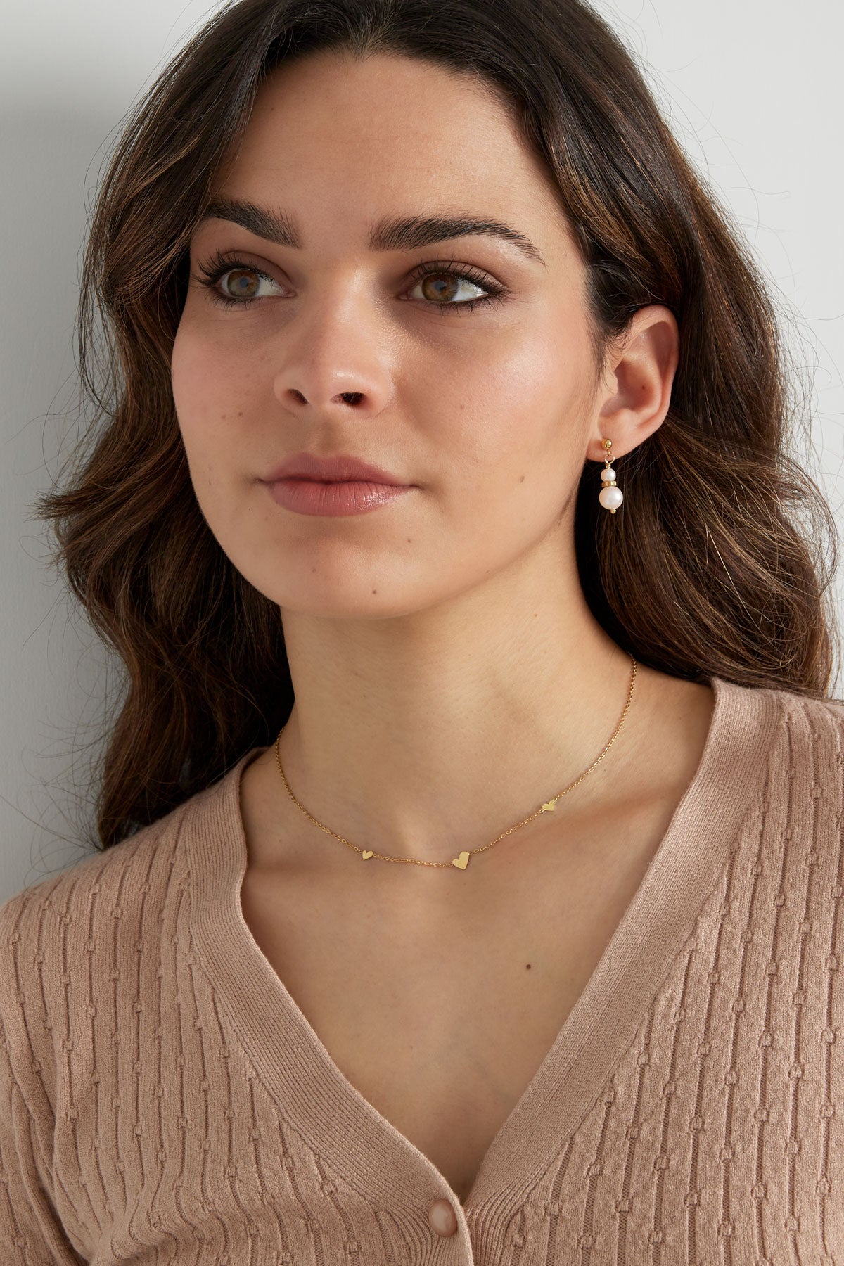 Klassische Halskette mit Herzen – Goldfarbe  - Goldfarbefarbe