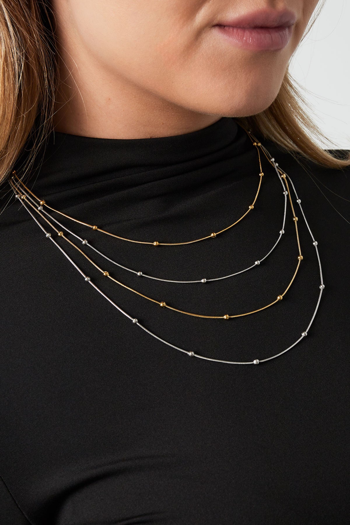Gepunktete Lagen-Halskette – Goldfarben