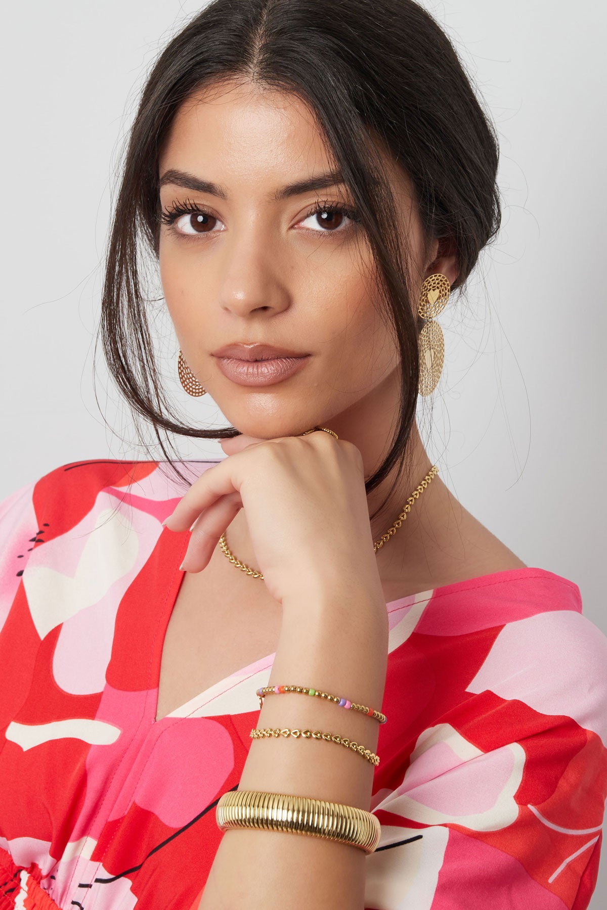 Armband verbundene Herzen – Goldfarbe - Goldfarbefarbe