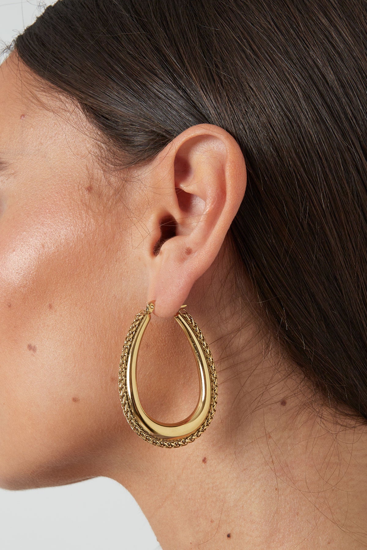 Creolen mit geflochtenem Rand