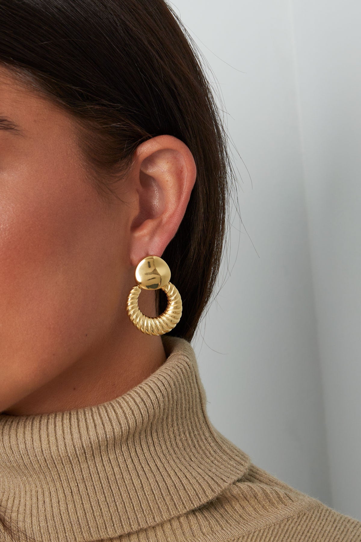 Schicke, elegante Ohrringe 