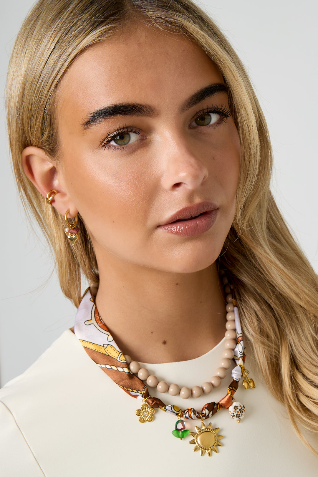 Edelstahl Anhänger Halsketten Blume Casual Täglich Einfache Serie Damenschmuck