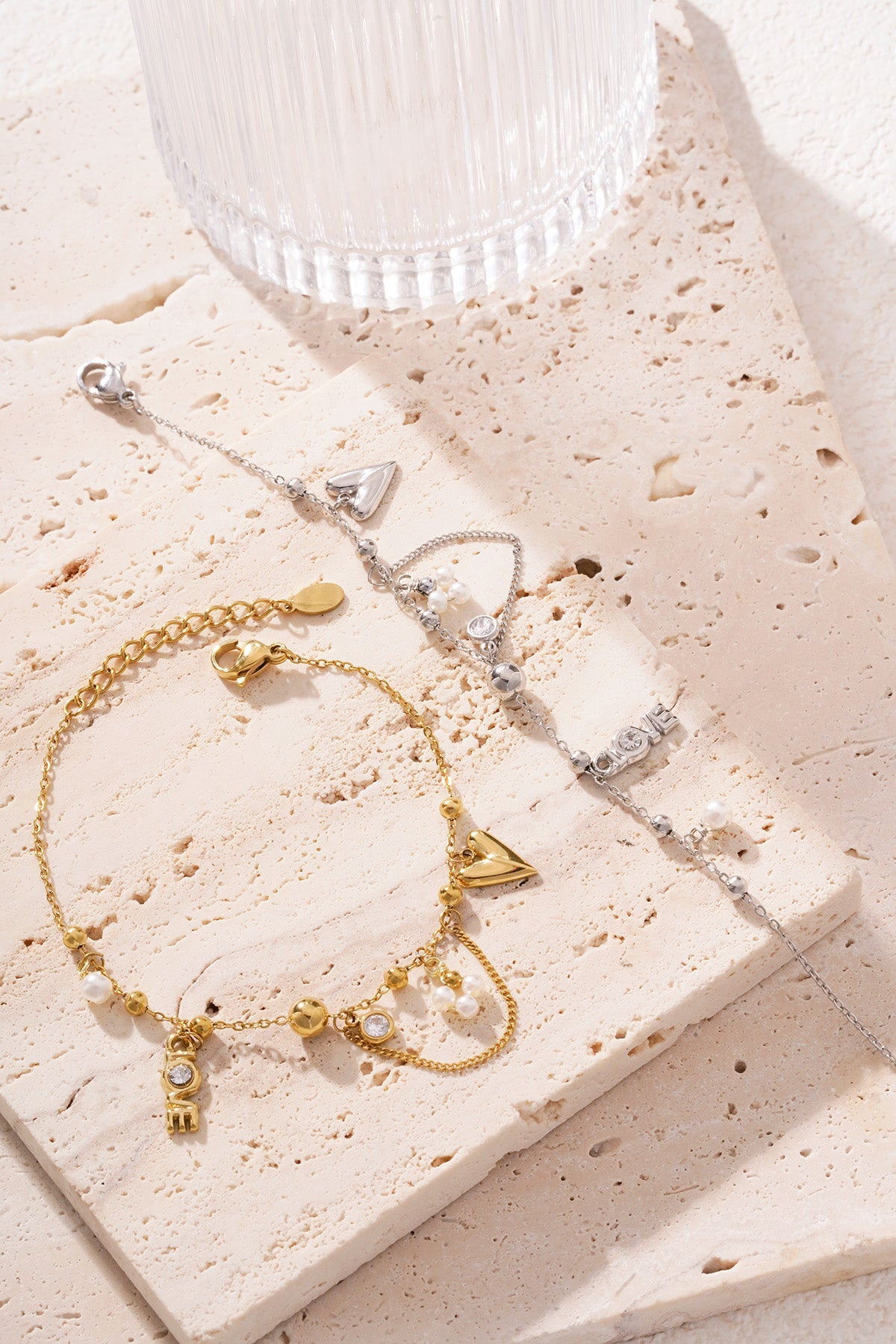 Verbundenes Liebesarmband - Goldfarben